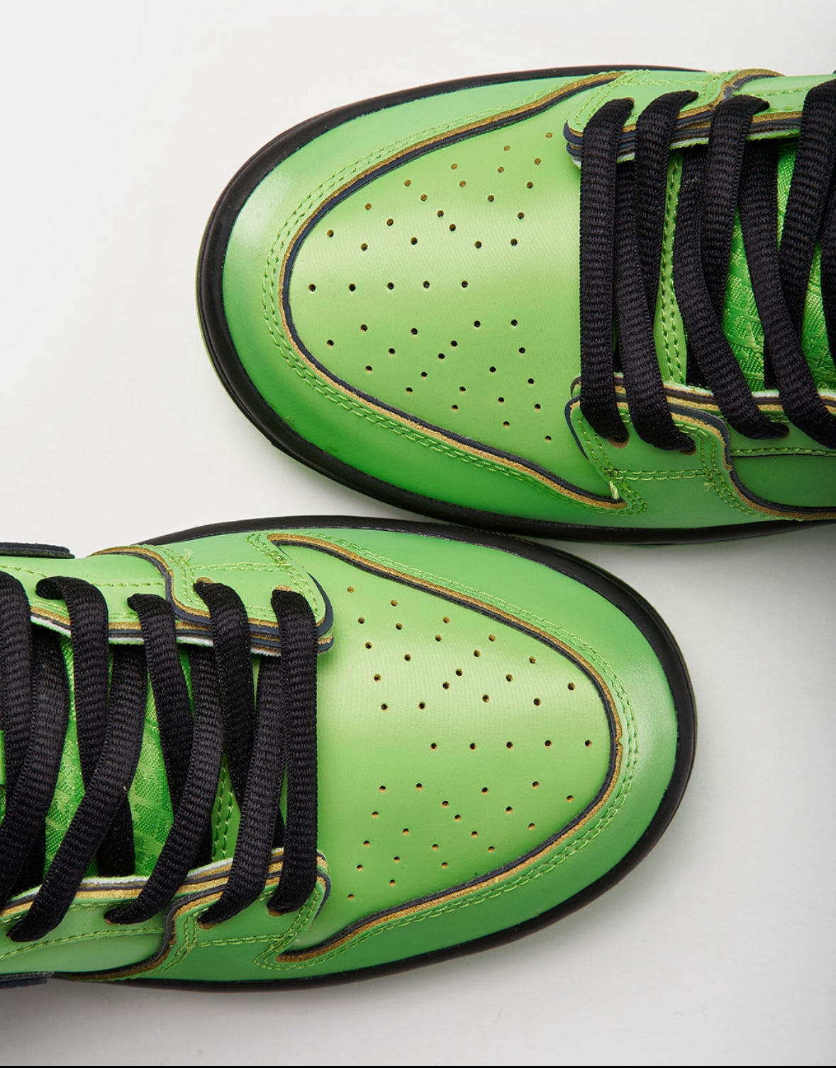 Nike dunk low sb powerpuff girls