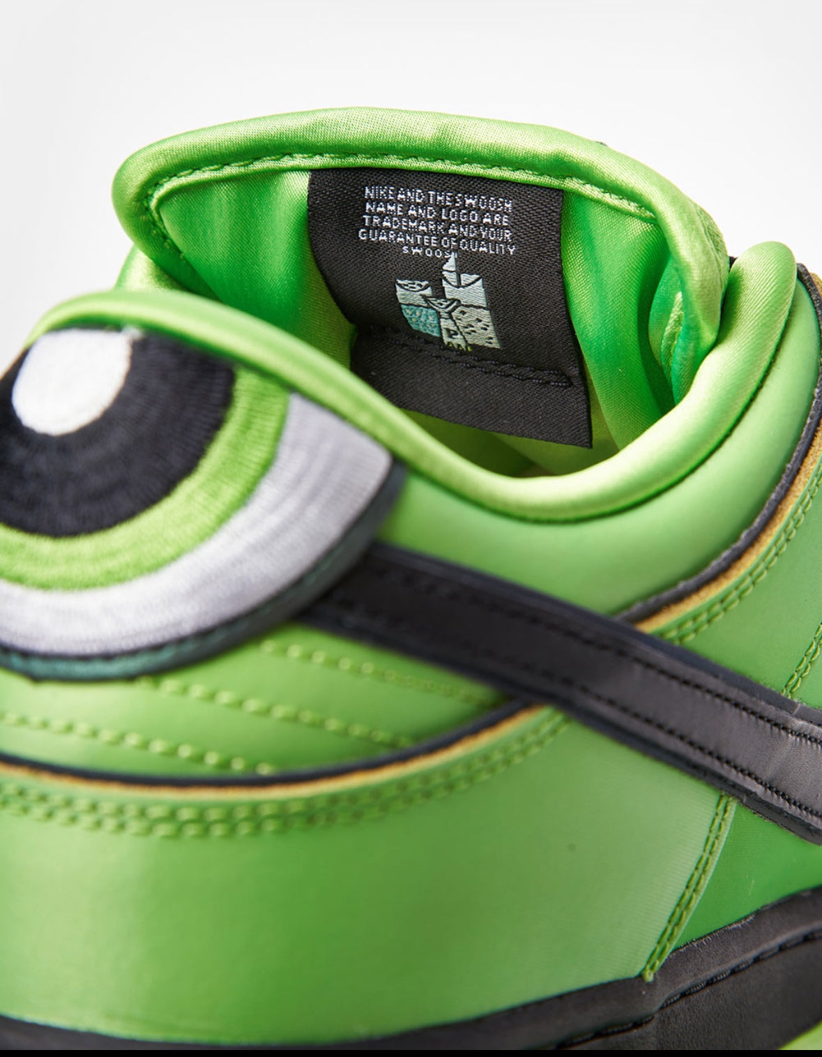 Nike dunk low sb powerpuff girls