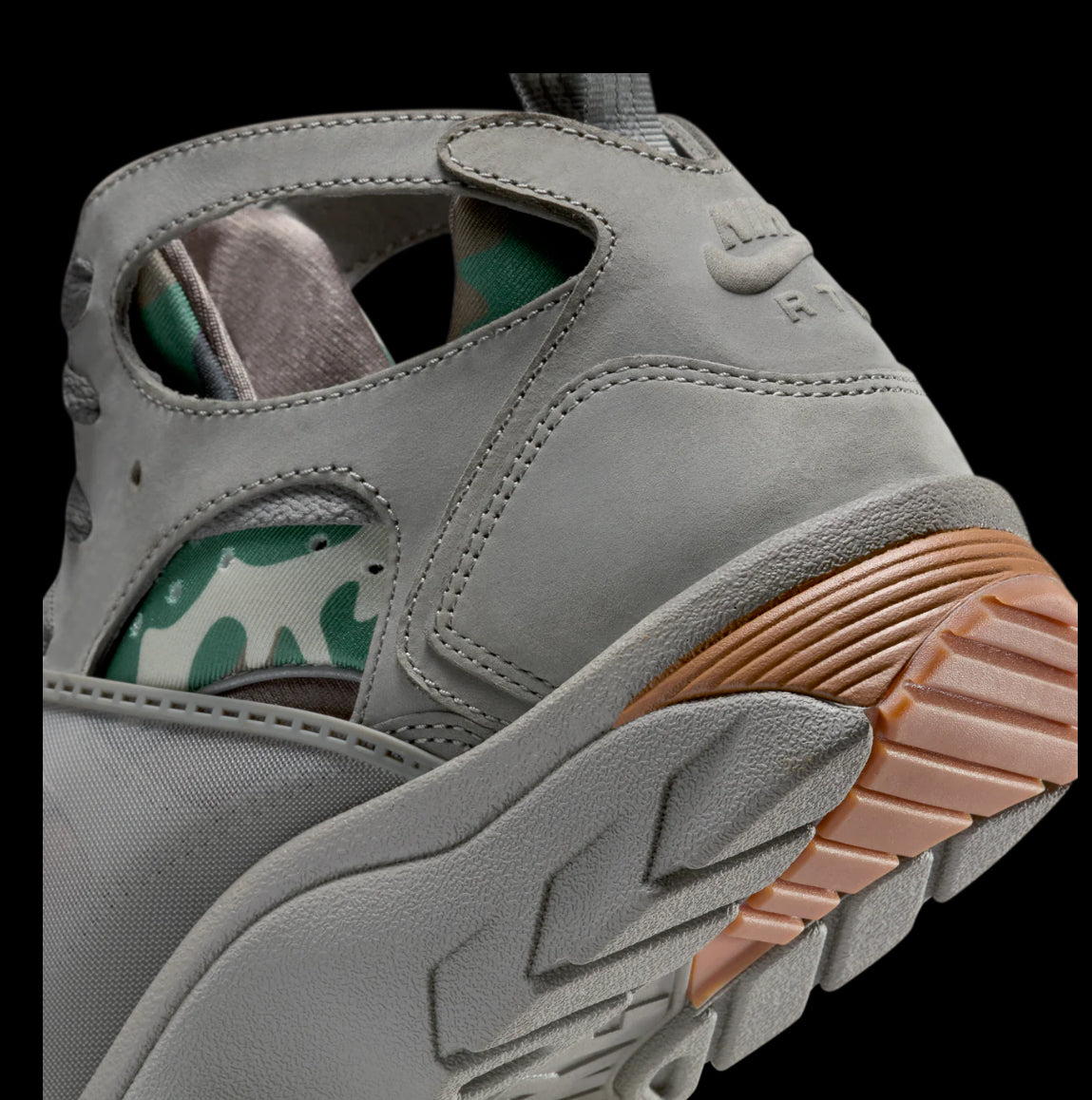 CRTZ X NIKE AIR HUARACHE