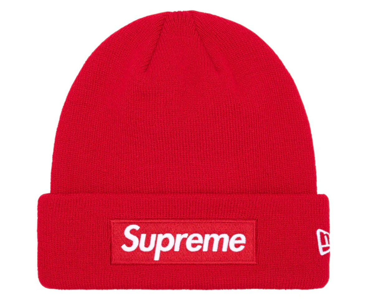 Supreme New Era®
Box Logo Beanie