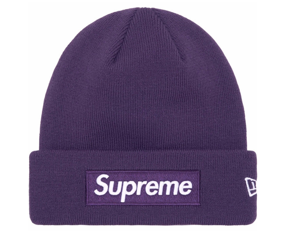 Supreme New Era®
Box Logo Beanie