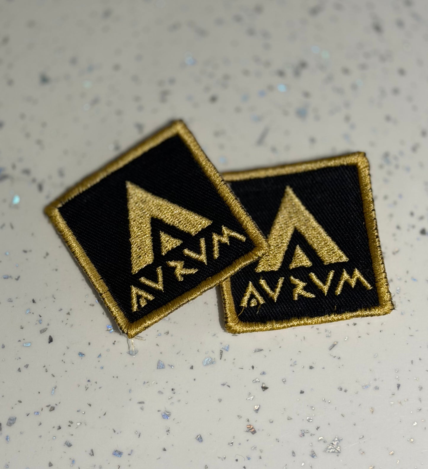 Jordan 4 Aurum patch