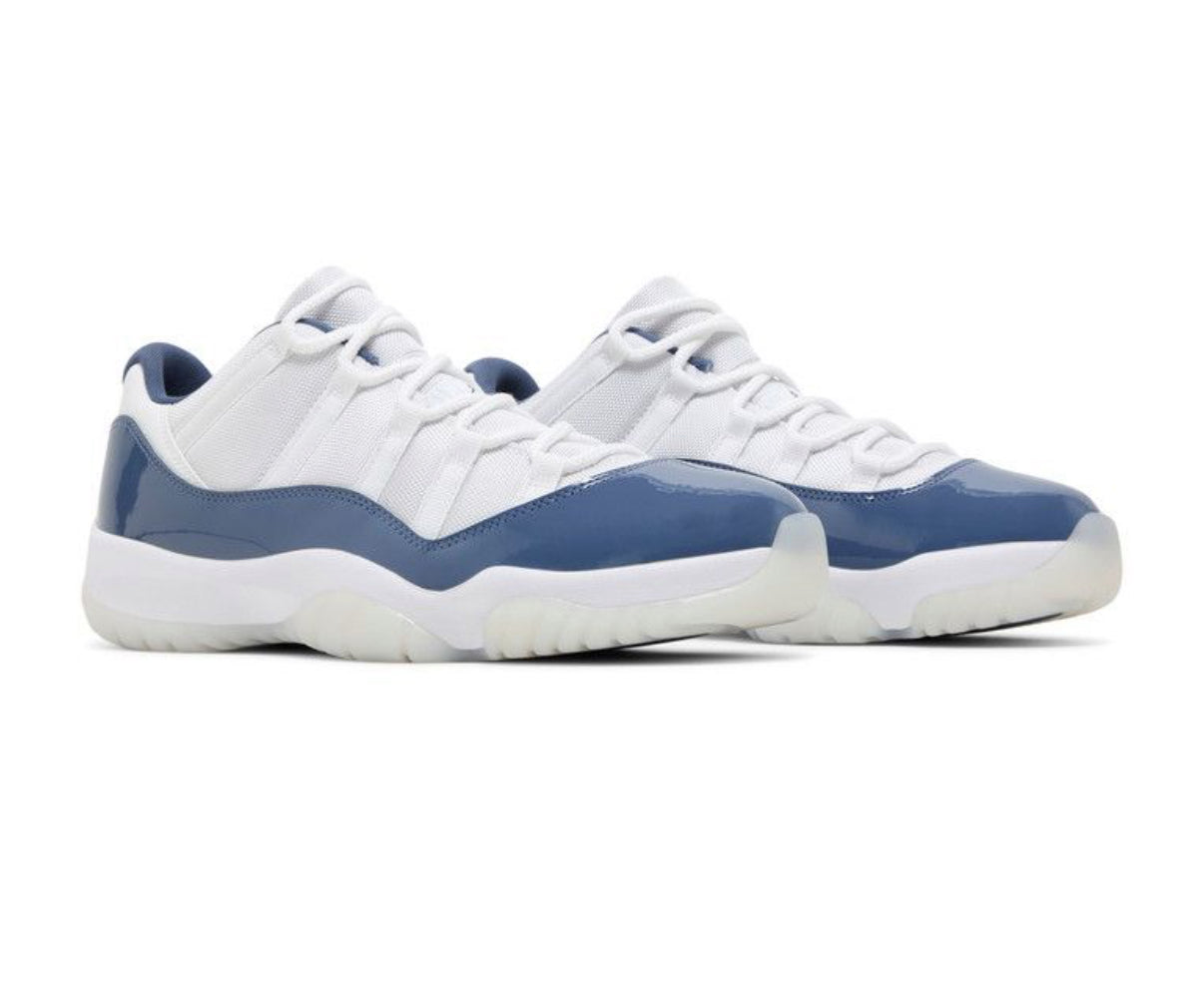 JORDAN 11 LOW DIFFUSED BLUE