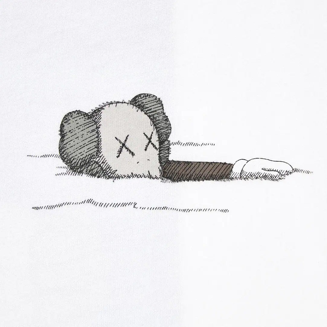 KAWS UT GRAPHIC T-SHIRT