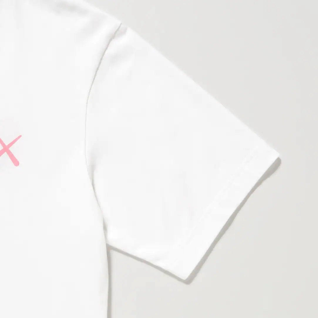 KAWS UT GRAPHIC T-SHIRT