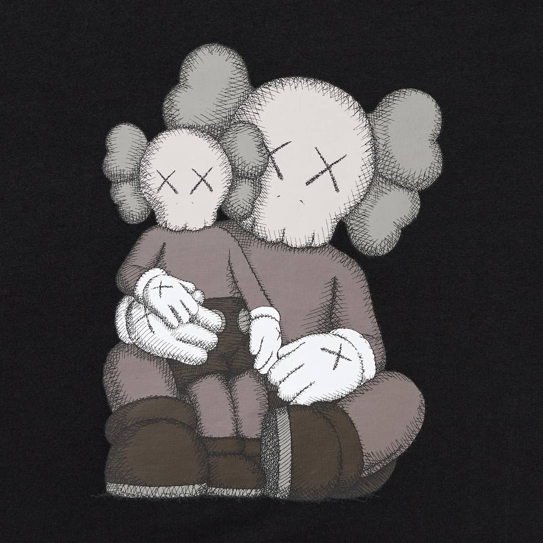 KAWS UT GRAPHIC T-SHIRT