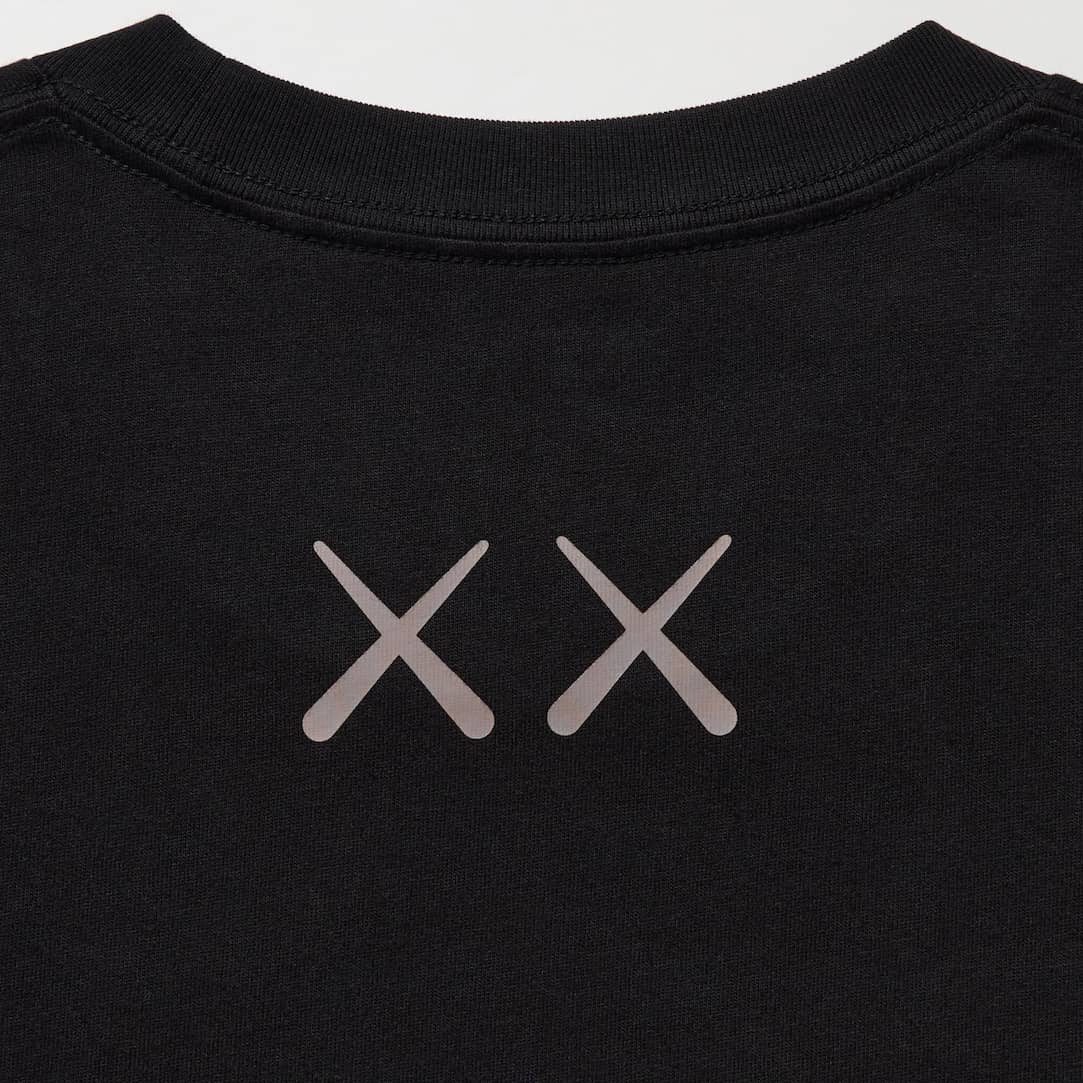 KAWS UT GRAPHIC T-SHIRT
