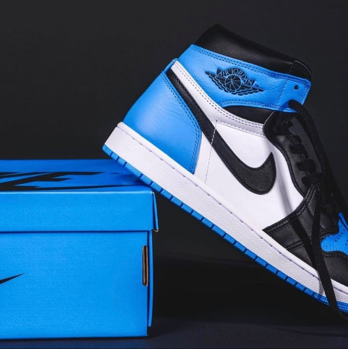 JORDAN 1 RETRO HIGH OG 'University Blue'