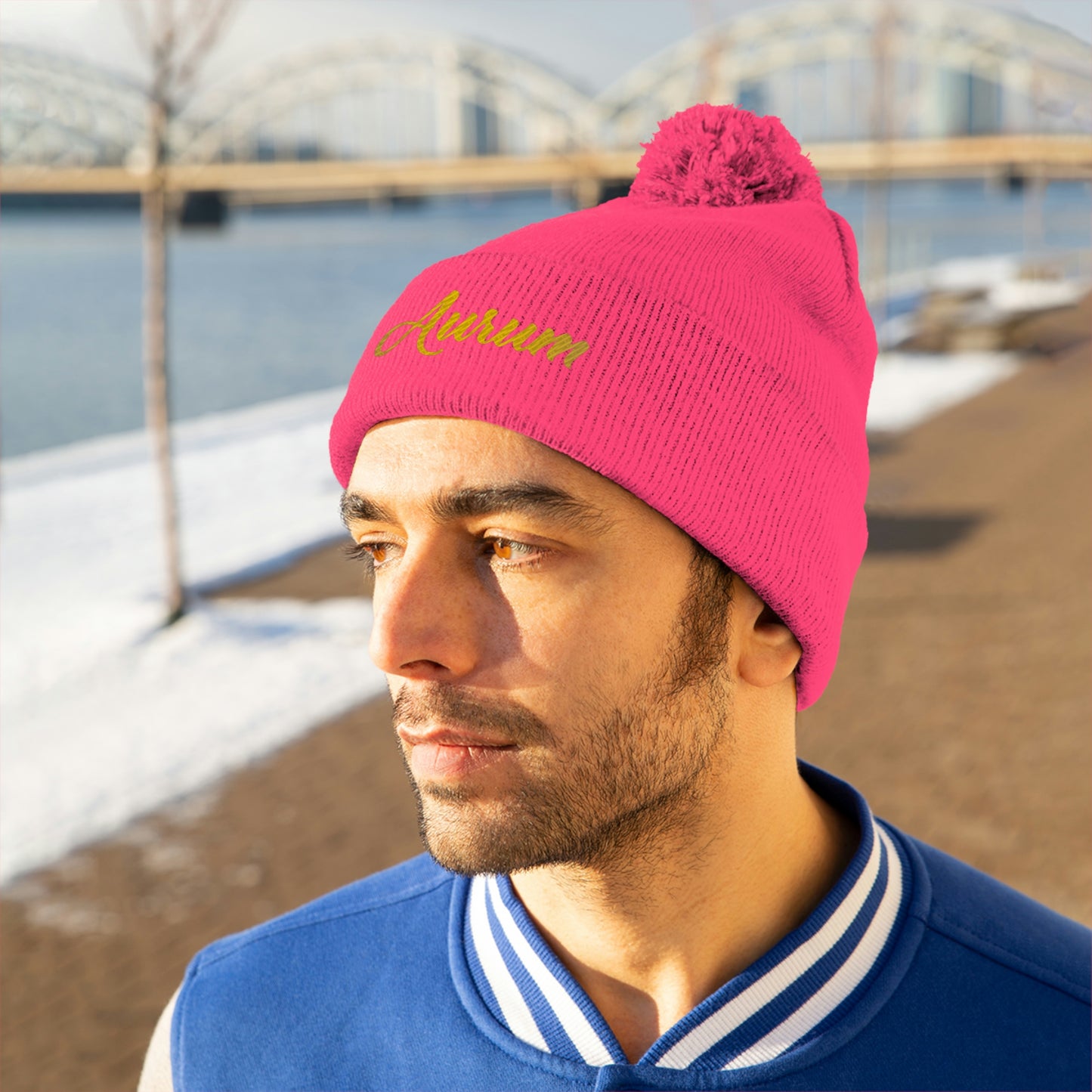 AURUM SIGNATURE POM POM BEANIE