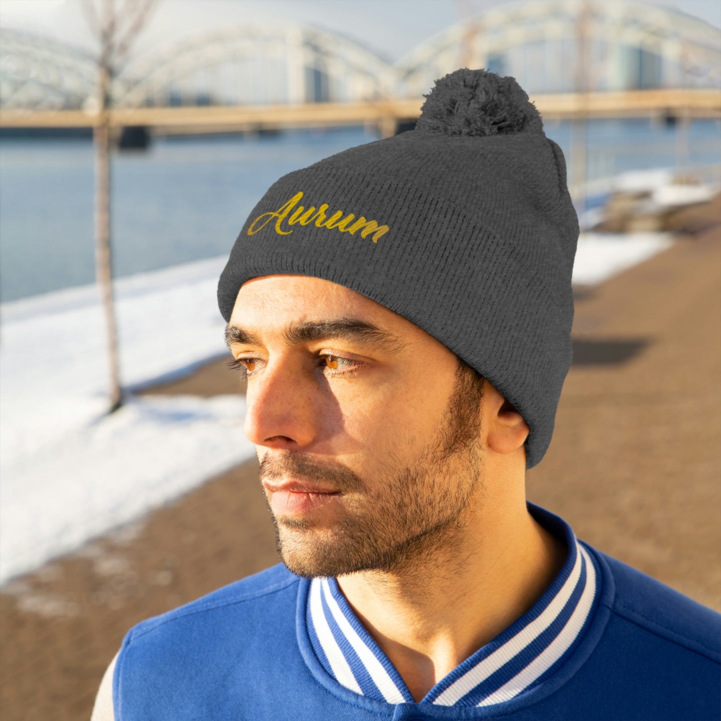 AURUM SIGNATURE POM POM BEANIE