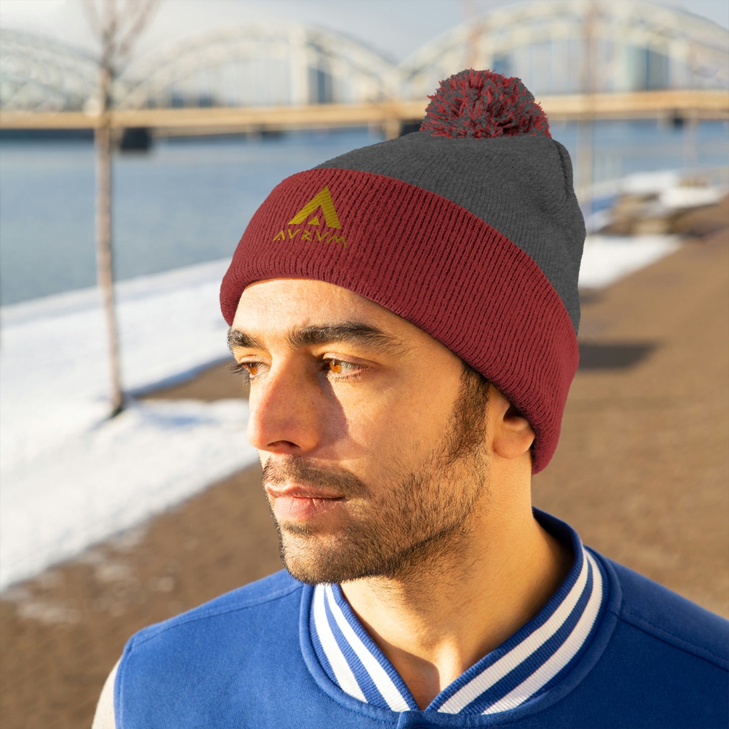 AURUM LOGO POM POM BEANIE