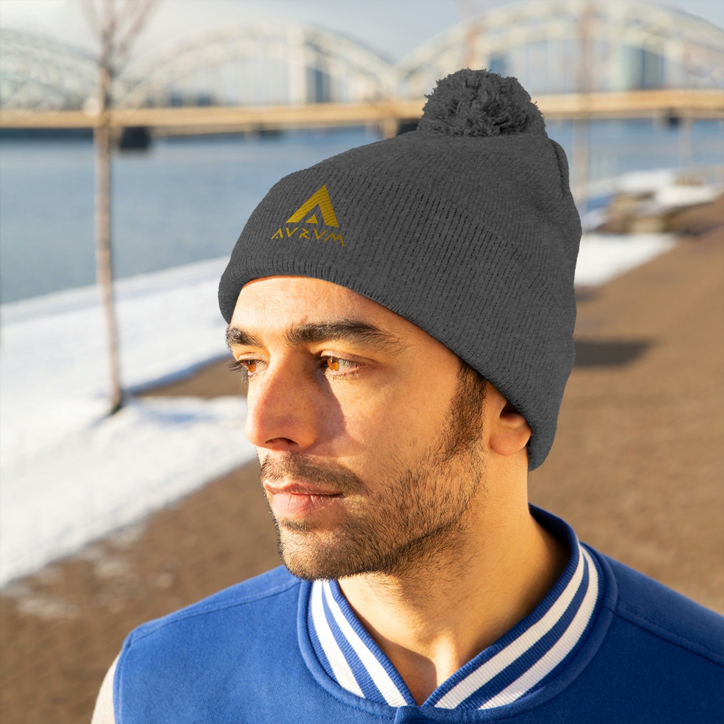 AURUM LOGO POM POM BEANIE