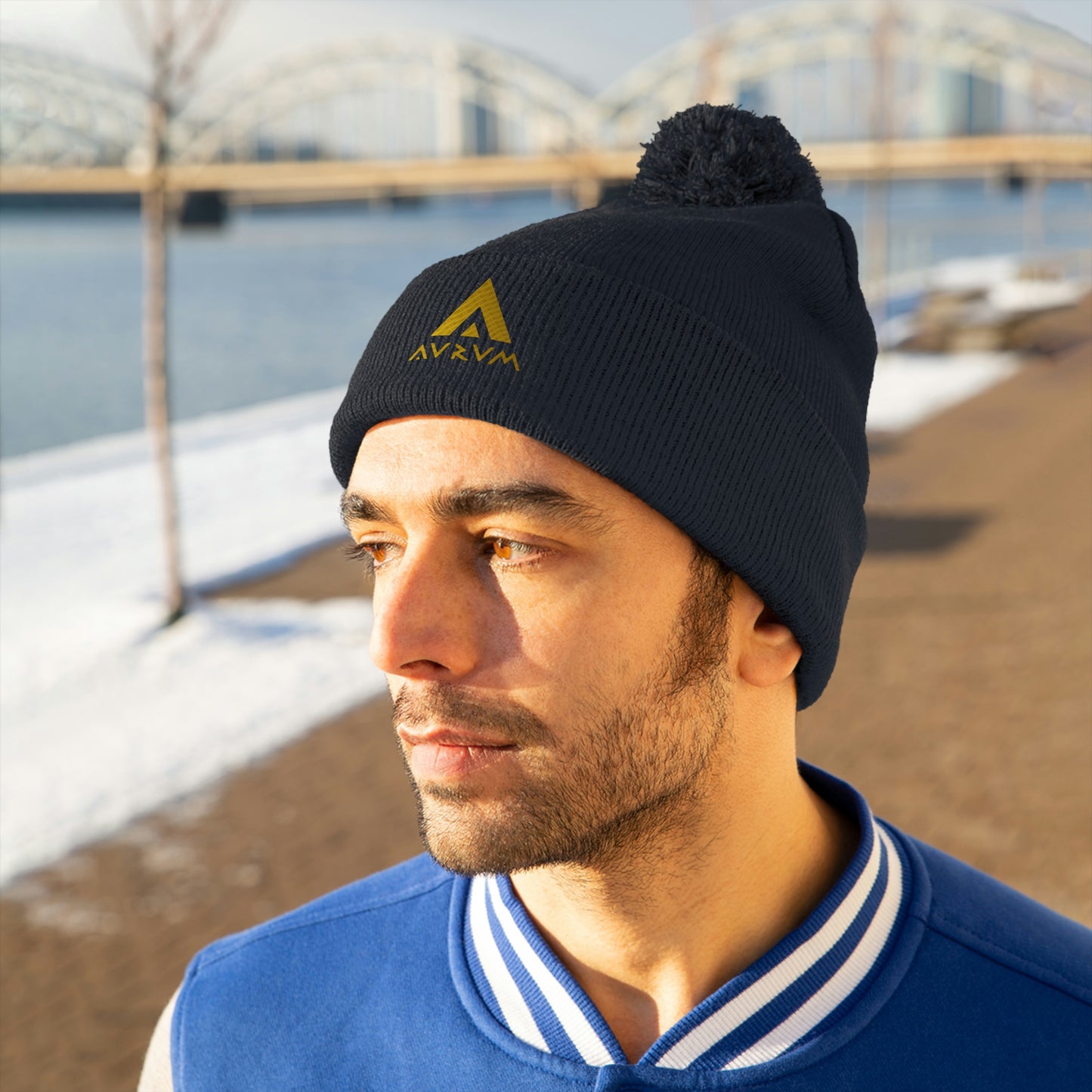 AURUM LOGO POM POM BEANIE