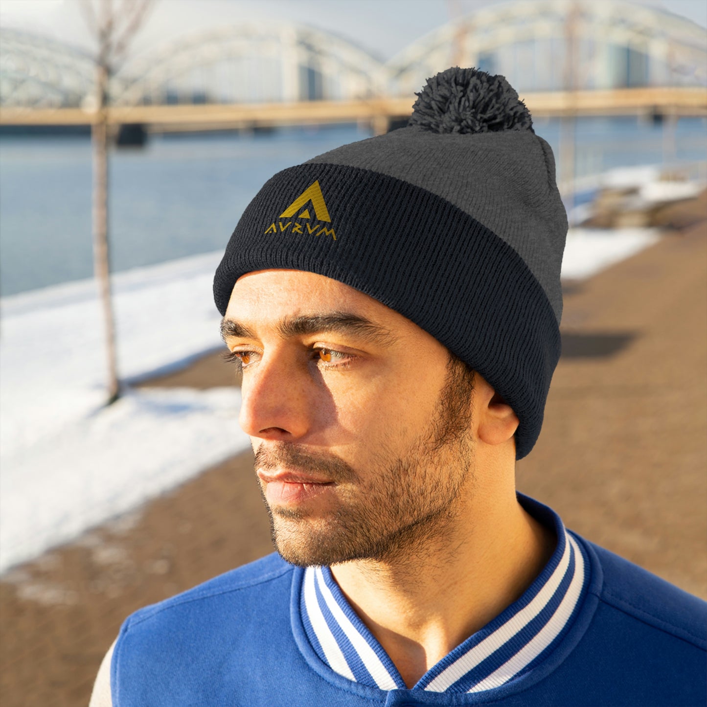 AURUM LOGO POM POM BEANIE