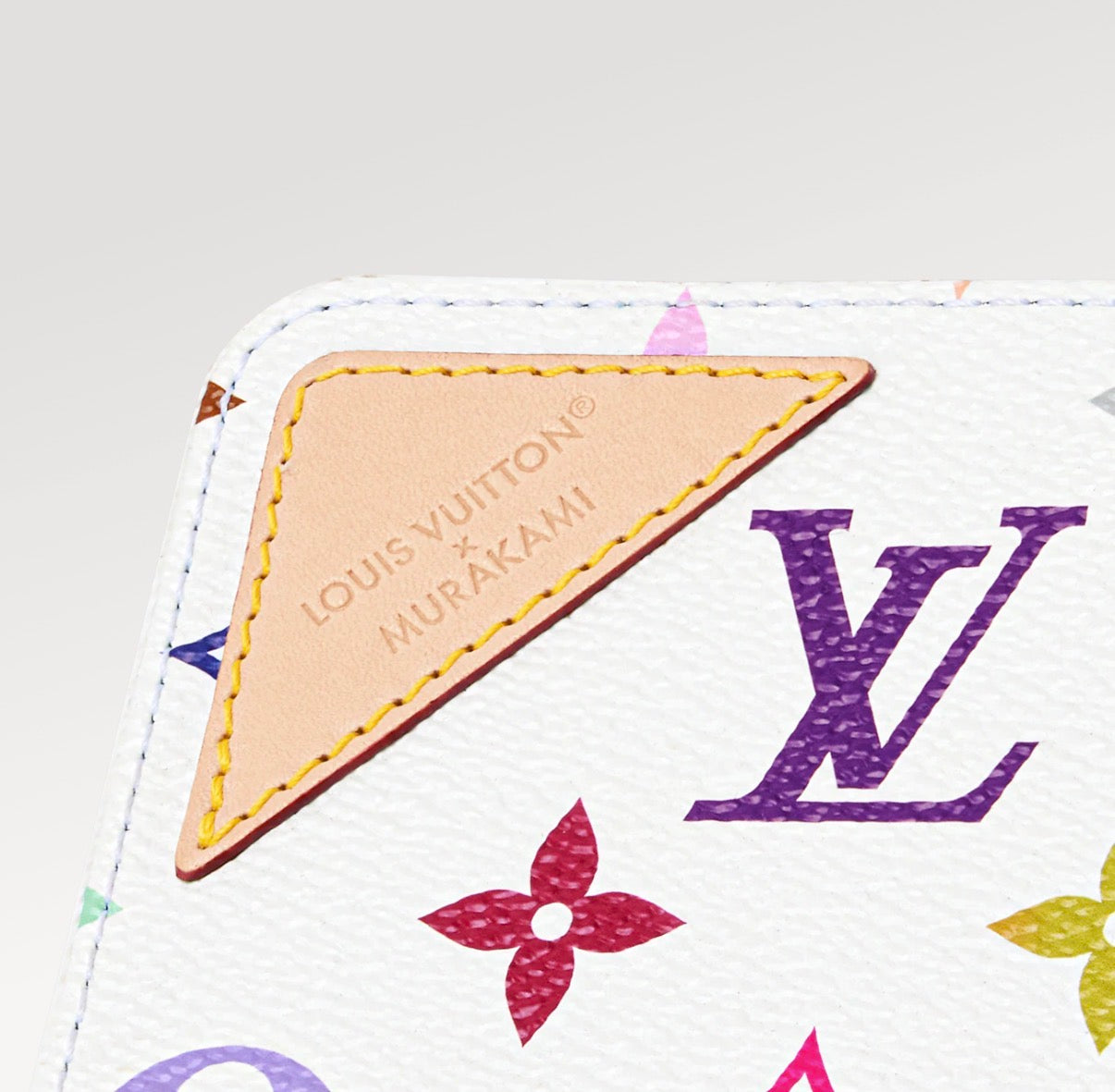 Louis Vuitton x Murakami Gaston mouse pad – AURUMEXCLUSIVE