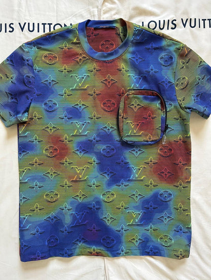 Louis Vuitton Men’s 2054 heat map pack away T-Shirt
