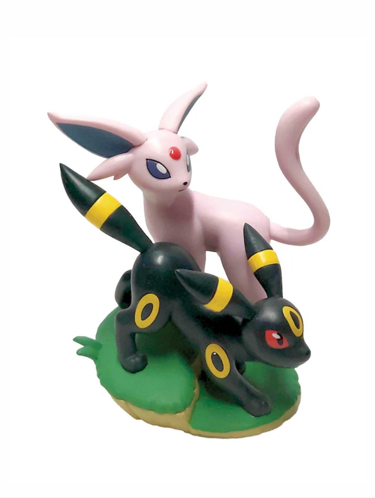 Pokemon Prismatic Evolutions Premium Figure Collection