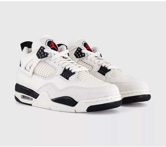 JORDAN 4 RETRO 'FLIGHT CLUB'