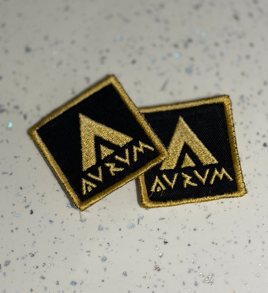 Jordan 4 Aurum patch