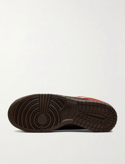 Nike dunk low red panda