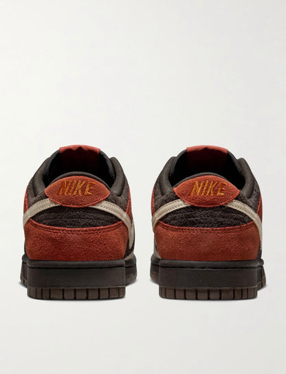 Nike dunk low red panda
