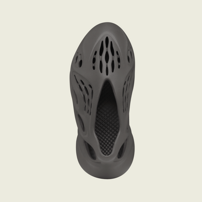 YEEZY FOAM RUNNER CARBON