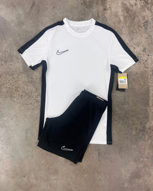 NIKE ACADEMY 23 WHITE BLACK SET