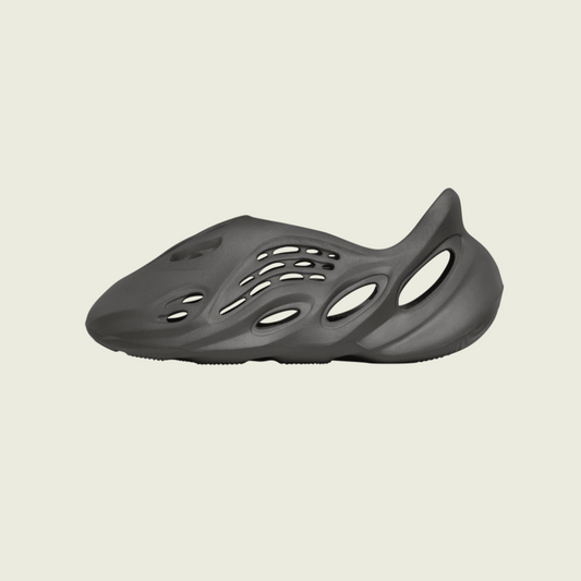 YEEZY FOAM RUNNER CARBON
