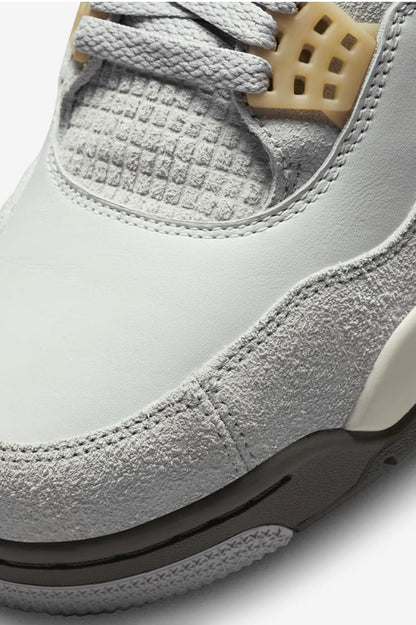 AIR JORDAN 4 SE CRAFT PHOTON DUST
